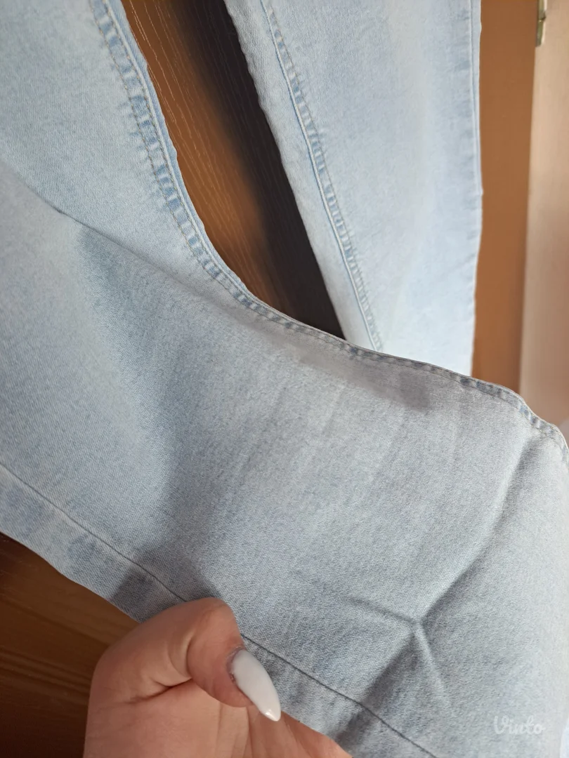 Sinsey-farmerke zenske