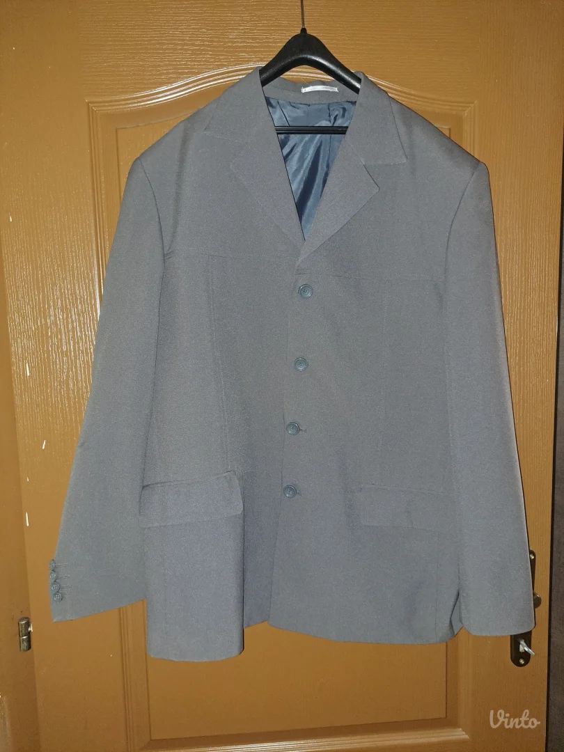 Komplet sivo musko odelo