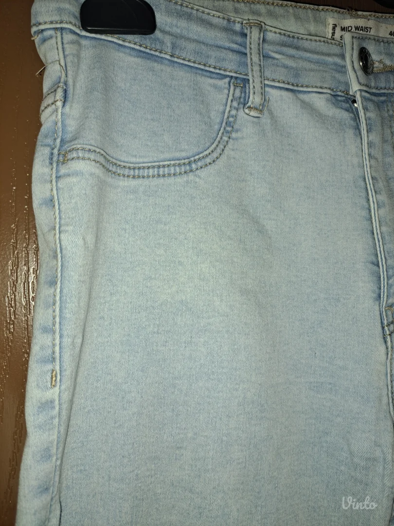 Sinsey-farmerke zenske