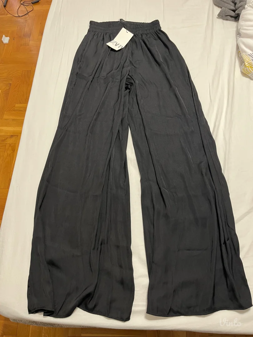 zara leprsave pantalone