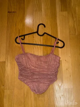 Roze korset top sa cirkonima