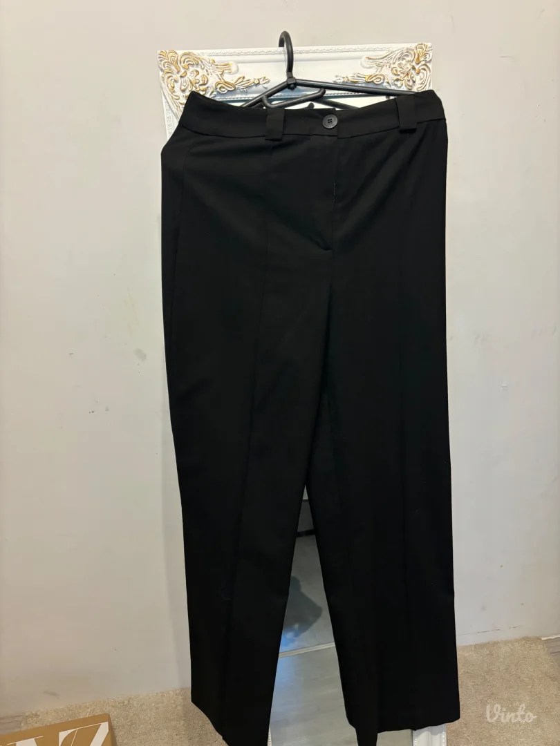 Crne pantalone na ivicu, dublji struk – KOTON, vel. 36