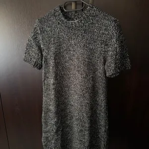 Zara dzemper/haljina