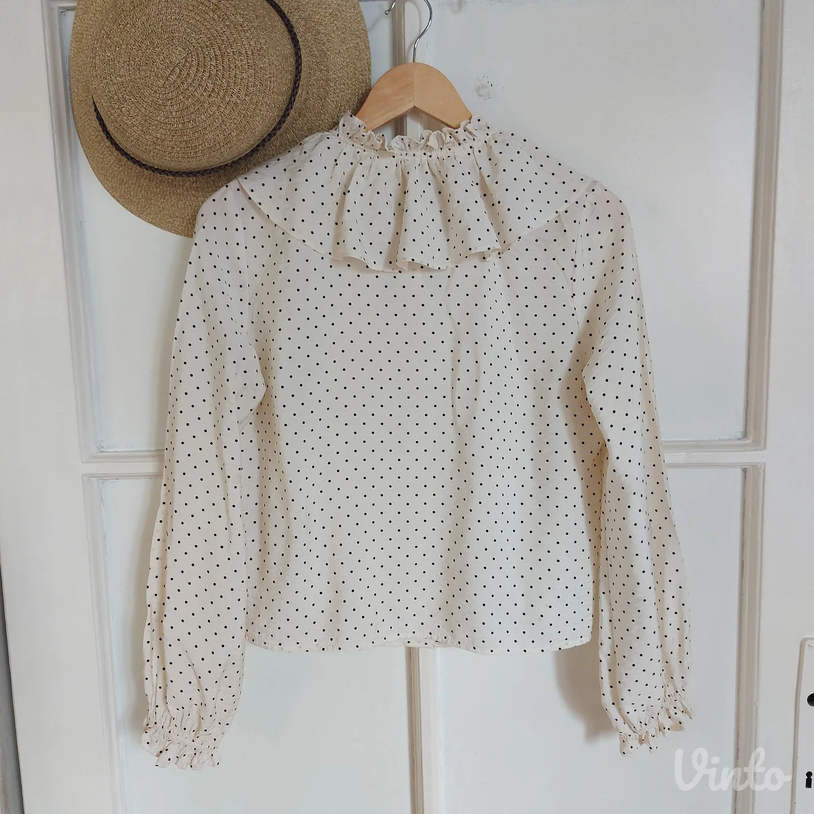 Nova H&M tufnasta košulja sa karner kragnom