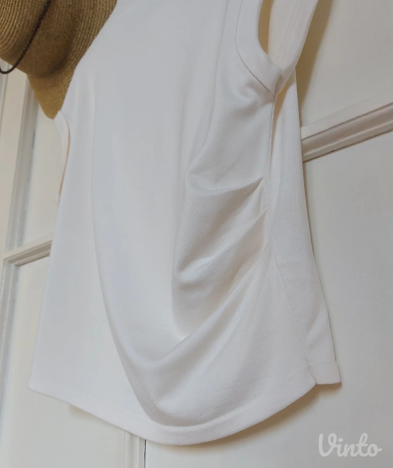 H&M Bela/Krem šišmiš končana bluza