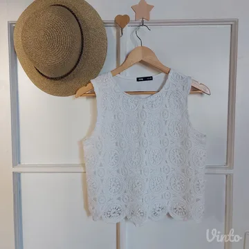 Sinsay beli ČIPKASTO HEKLANI top