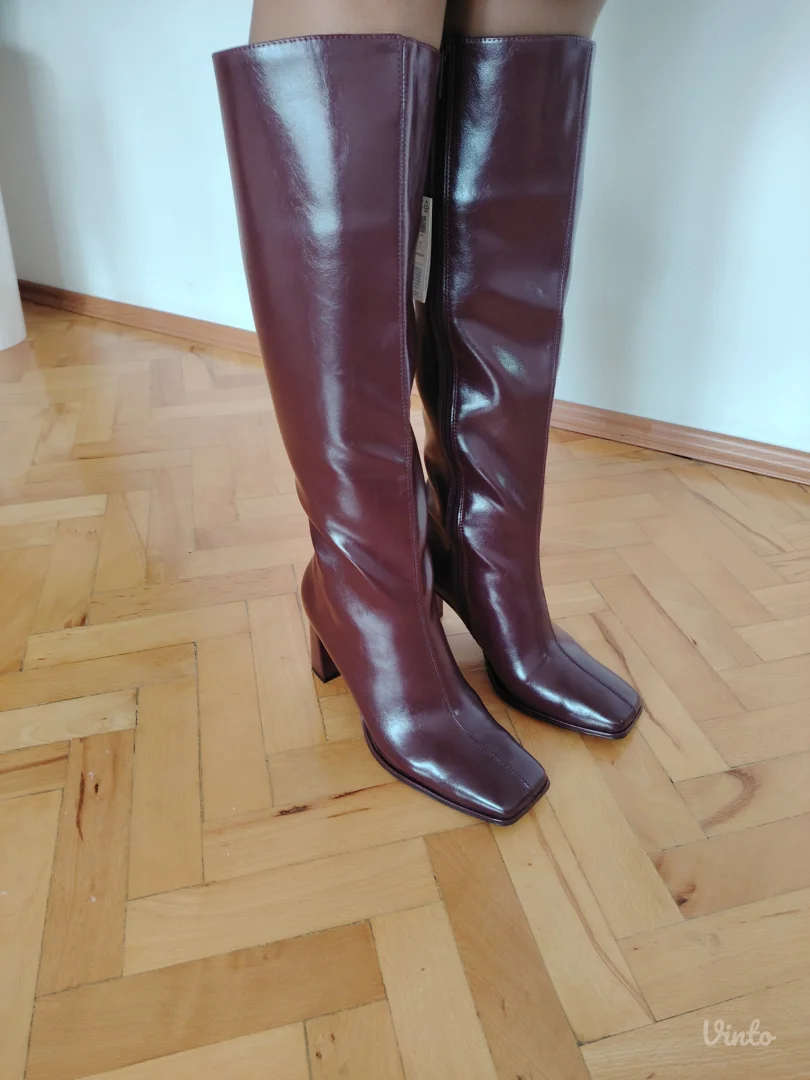 Pull and Bear burgundi čizme