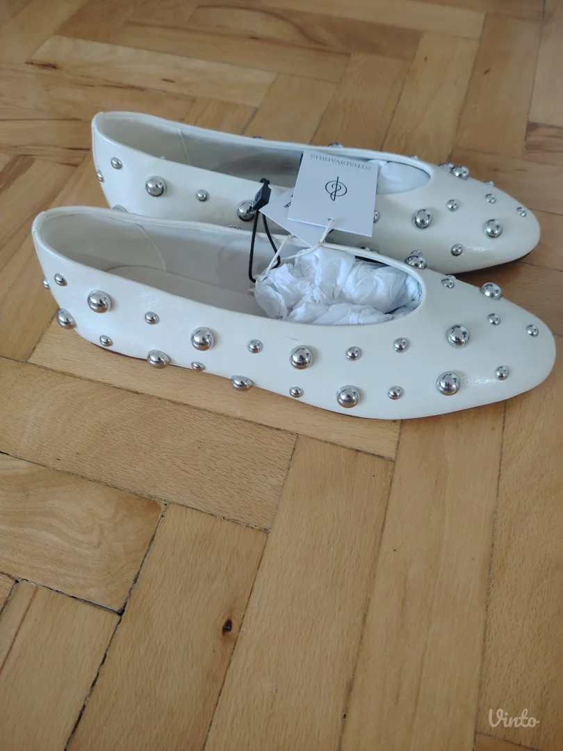 Stradivarius baletanke