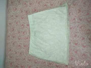 Krem mini suknja