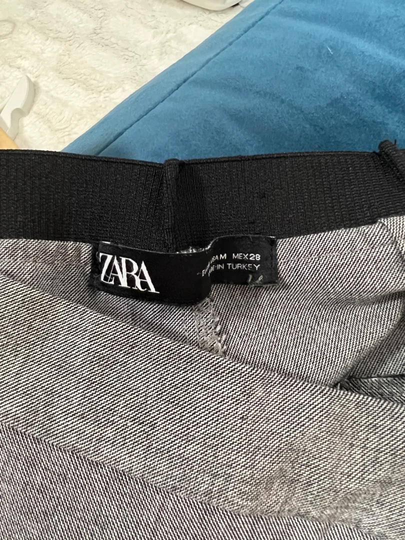 ZARA pantalone