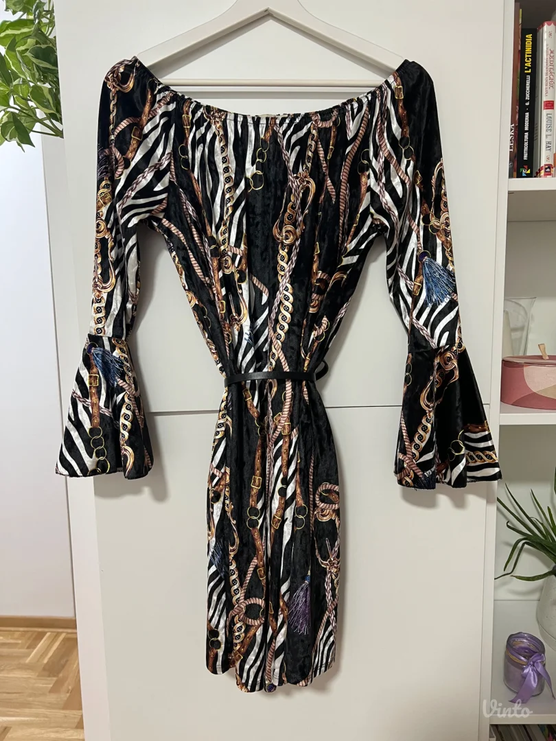 Haljina univerzalne veličine