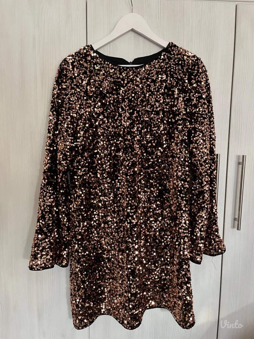 H&M haljina sa šljokicama