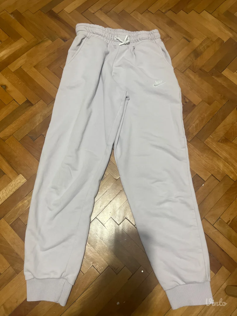 nike ženske trenerke