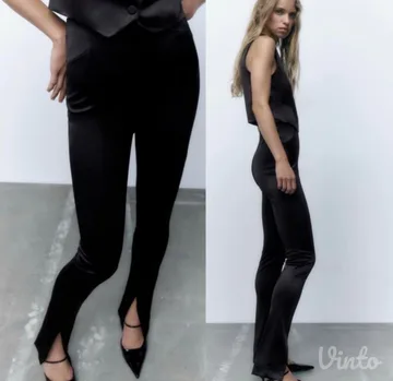 Zara saten zvoncare