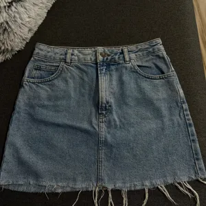 Teksas kratka suknja