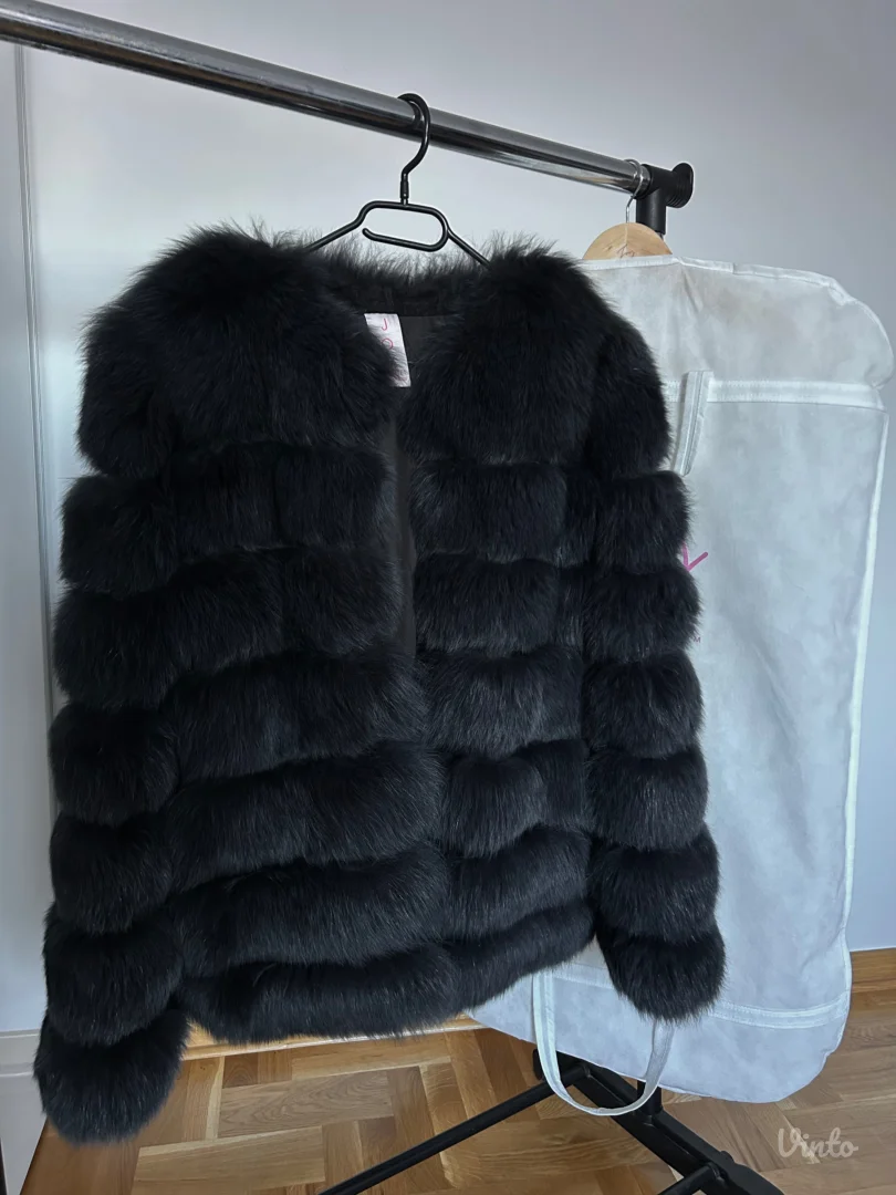 3u1 Bunda- pravo krzno polarne lisice