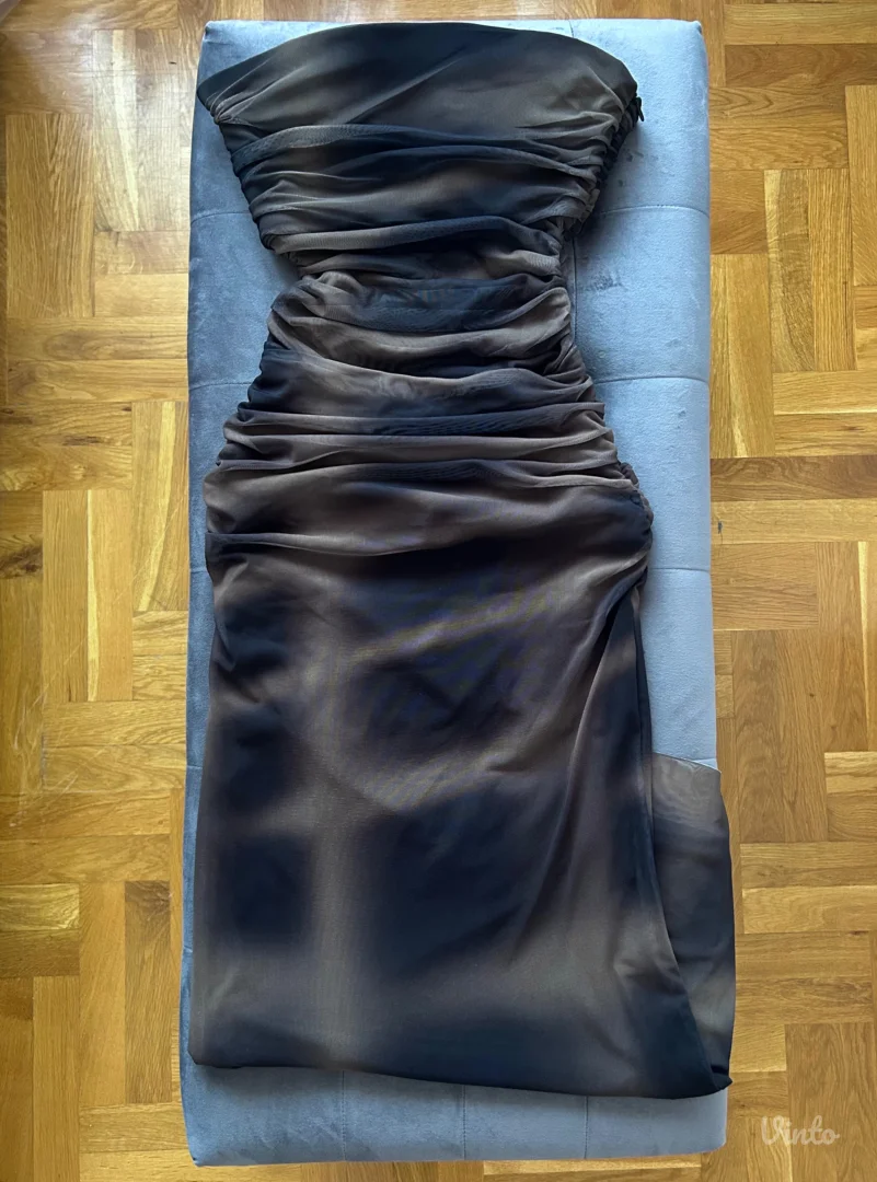 Zara midi zleno-crna haljina