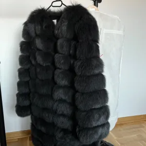 3u1 Bunda- pravo krzno polarne lisice