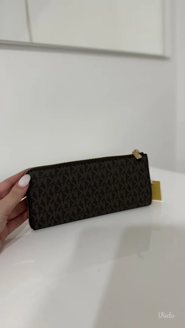 Michael kors novcanik! Nov! Original