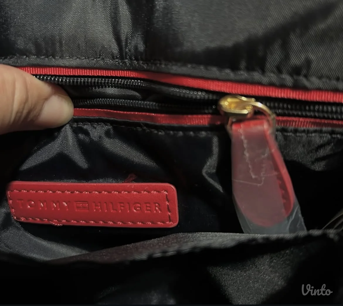 Tommy Hilfiger torba