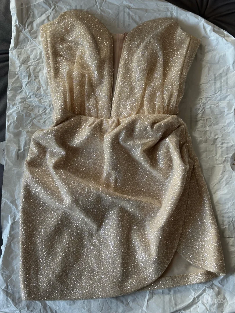 Milica Ivankovic atelier-zlatna haljina