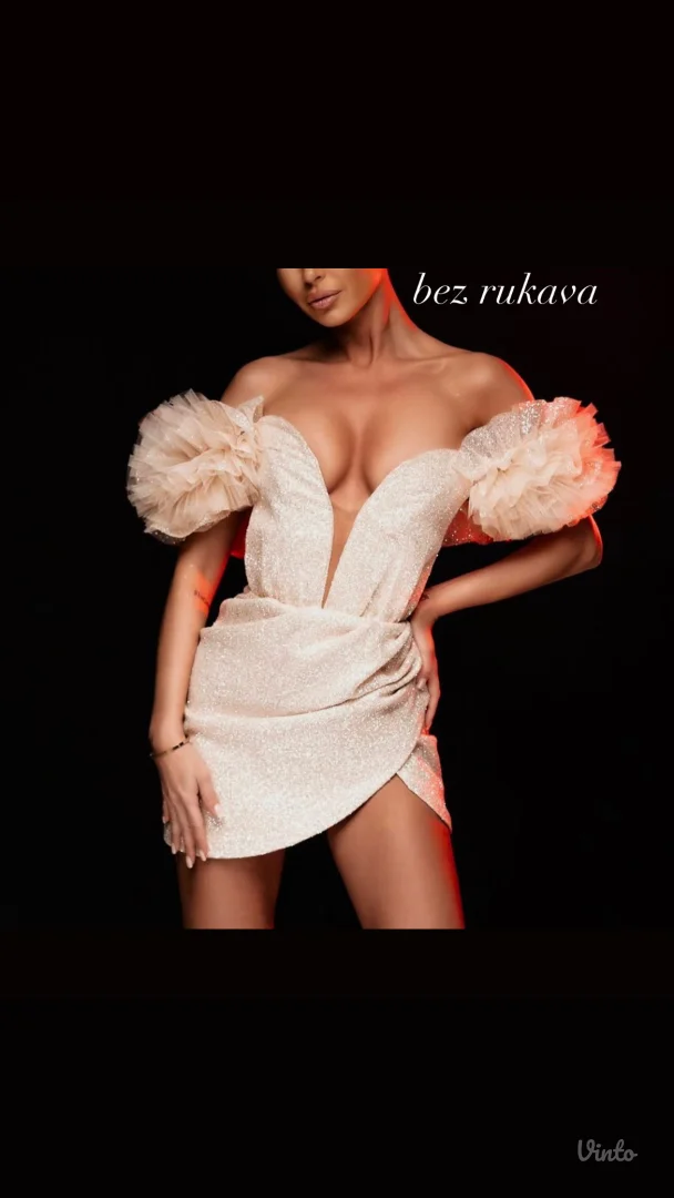 Milica Ivankovic atelier-zlatna haljina