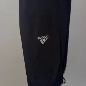 Adidas šuškave muške trenerke