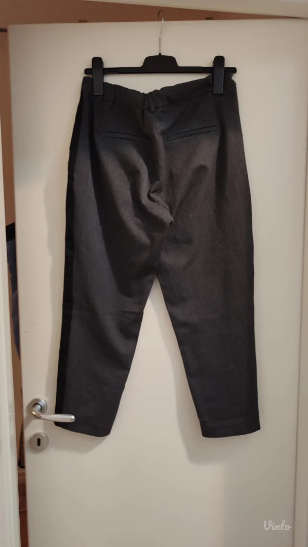 Zara pantalone