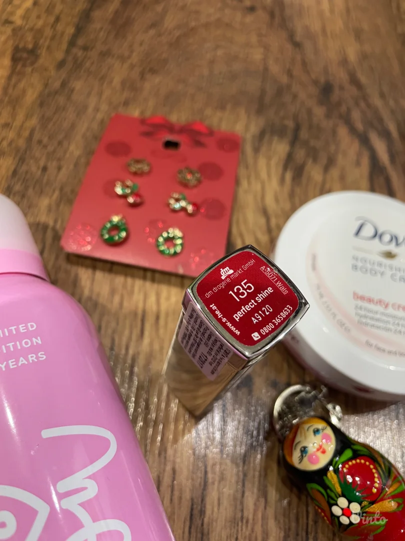 Novogodisnji poklon set za svaku damu