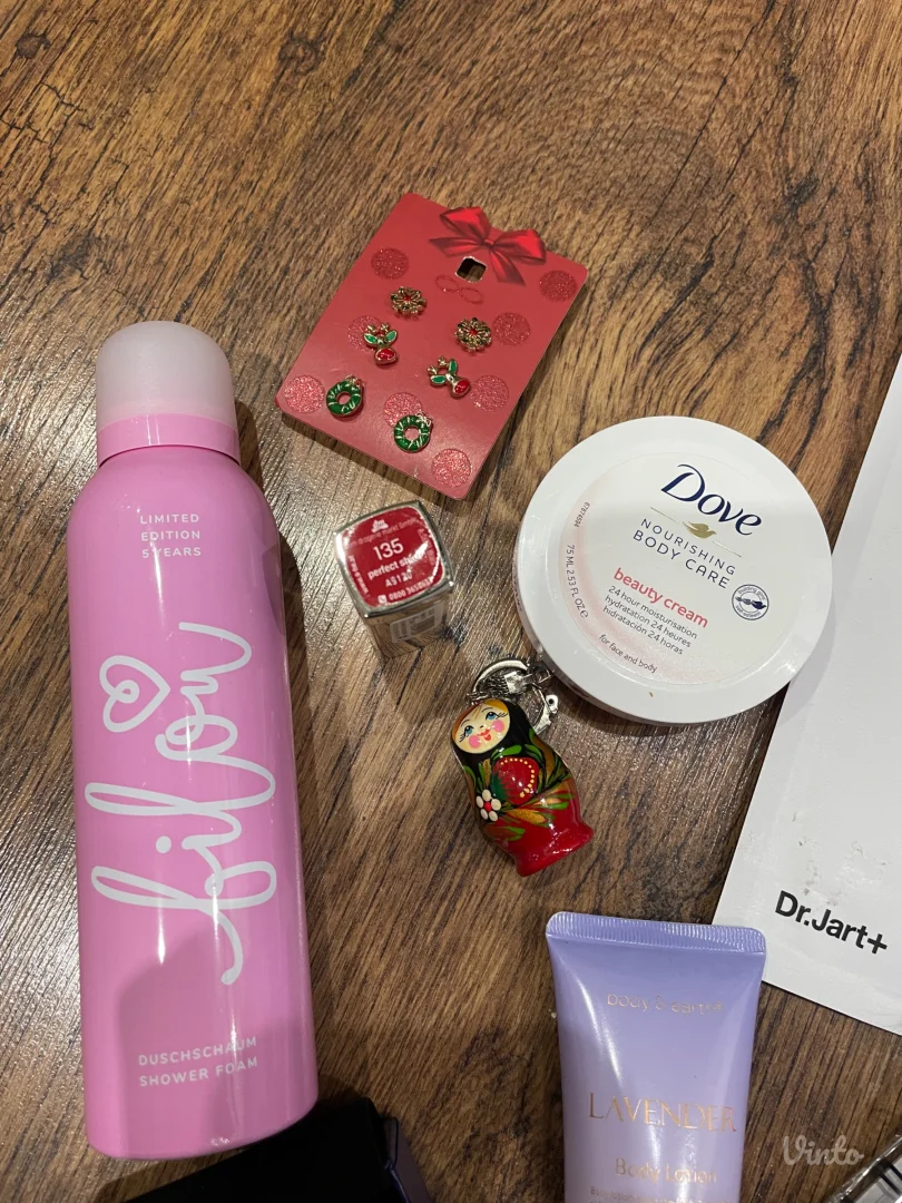 Novogodisnji poklon set za svaku damu