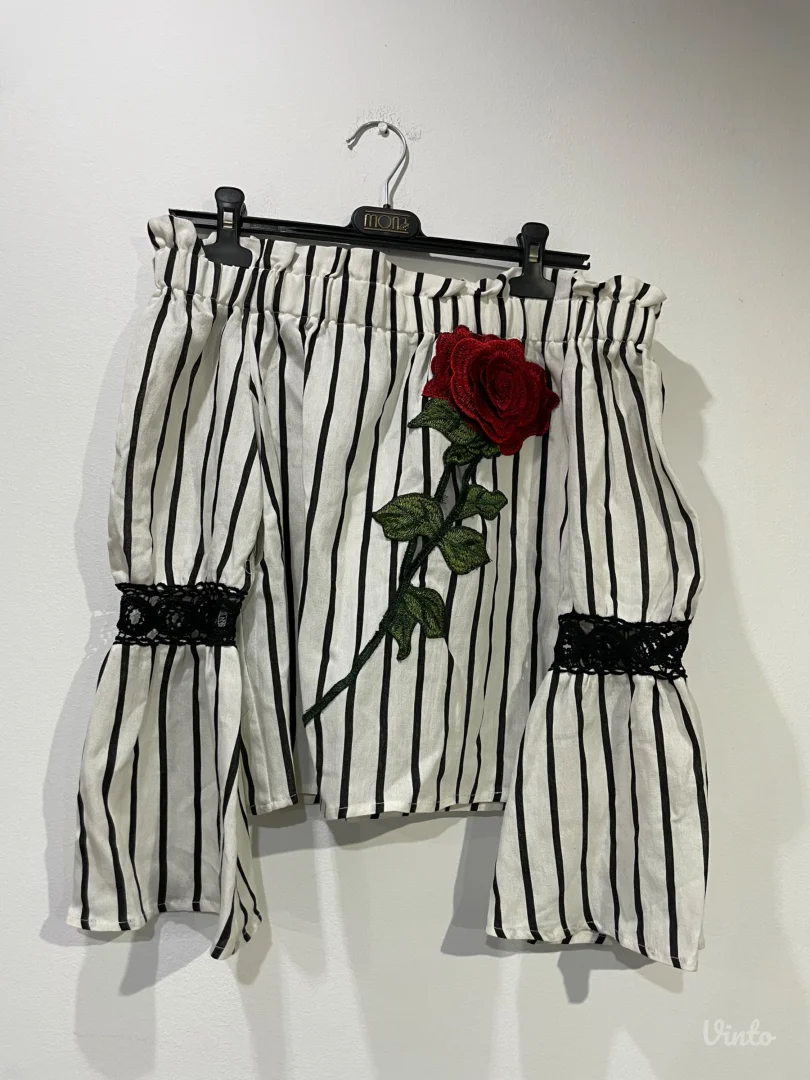 Lanena bluza spustenih rukava NOVO