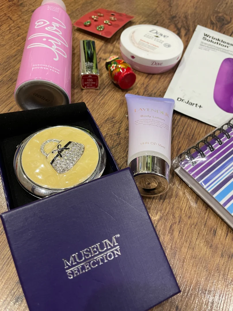 Novogodisnji poklon set za svaku damu