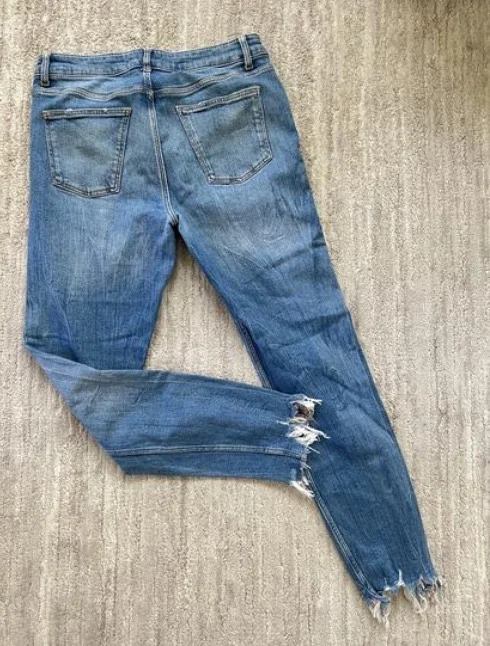 Prelepe Zara farmerke