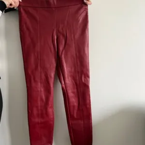 Zara kozne pantalone