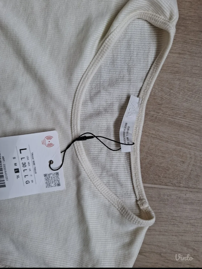 Nova Zara bluza sa zvonastim rukavima