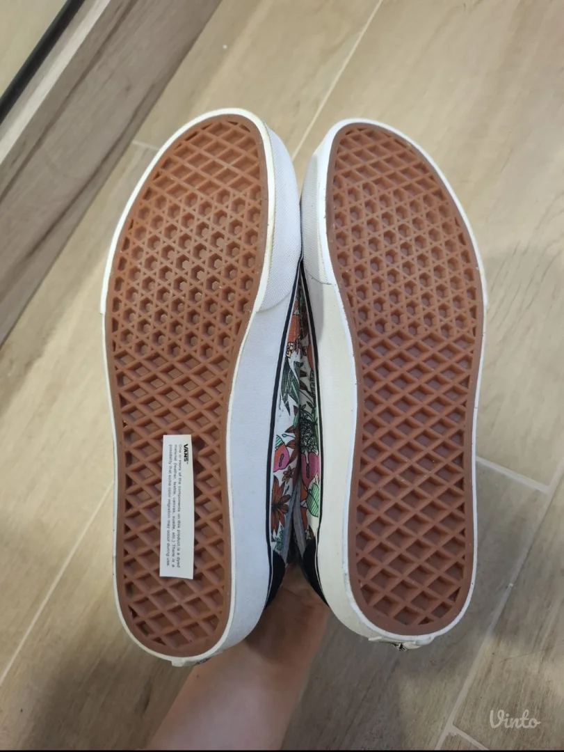 Vans patike nove