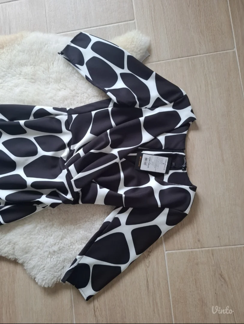 Blondy nova haljina sa etiketom