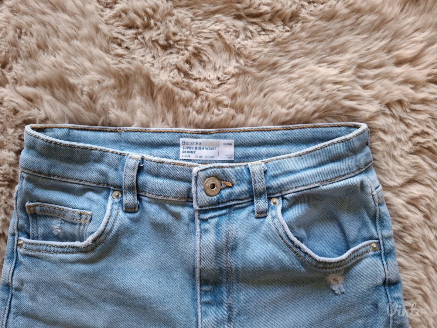Bershka super high waist farmerke
