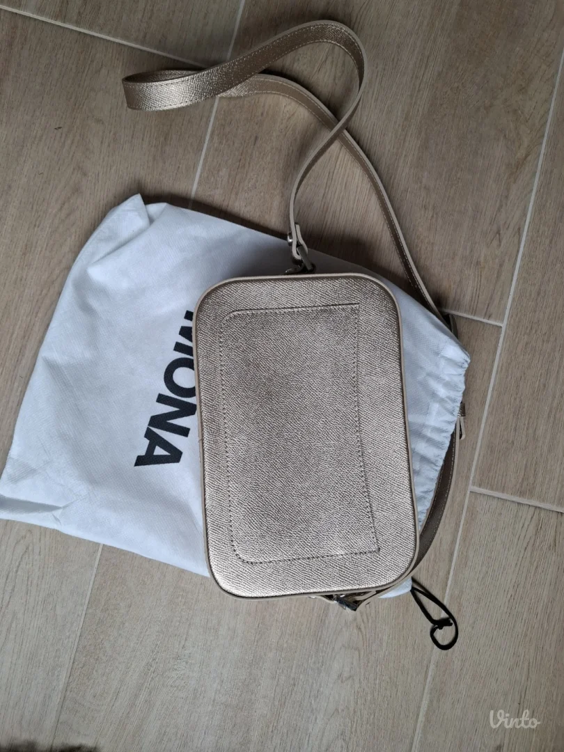 Nova zlatna Mona torbica