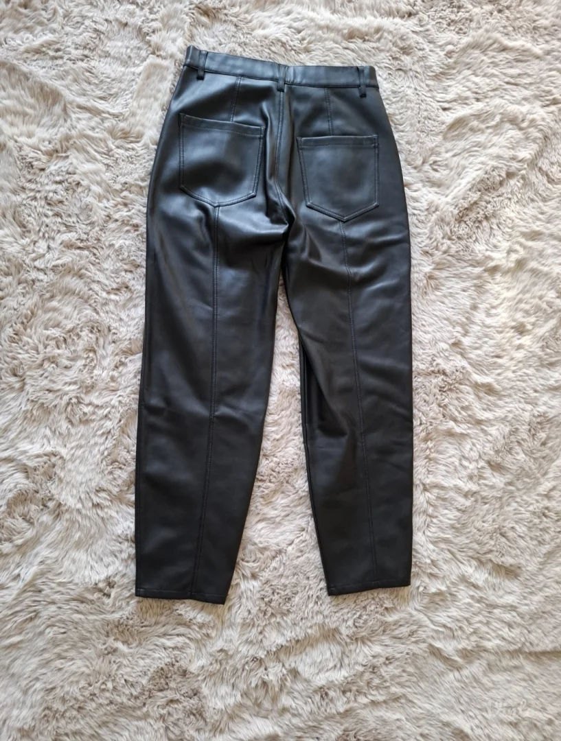 Zara kožne pantalone