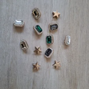 Ukrasi za pertle Nine West