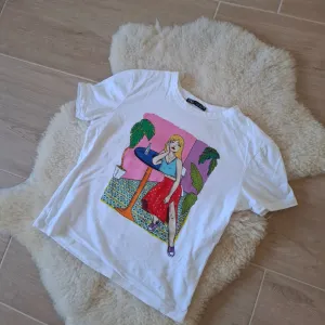 Zara majica sa printom