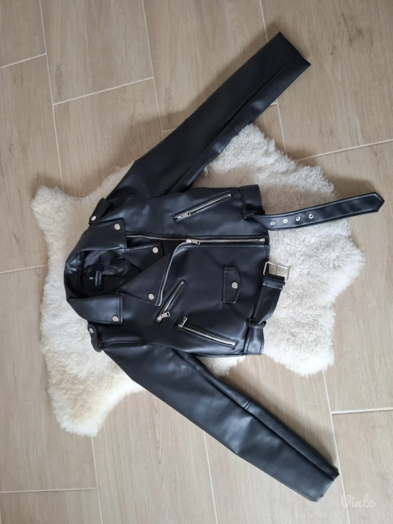 Stradivarius kožna jaknica