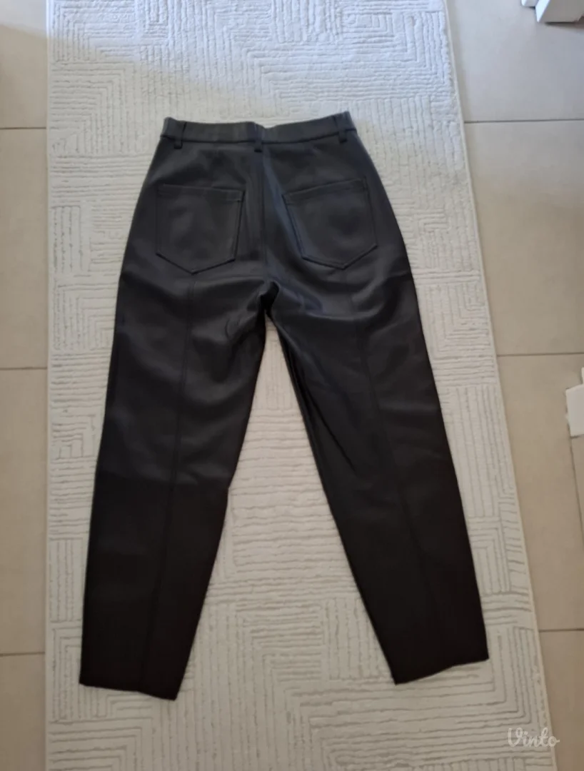 Zara kožne pantalone