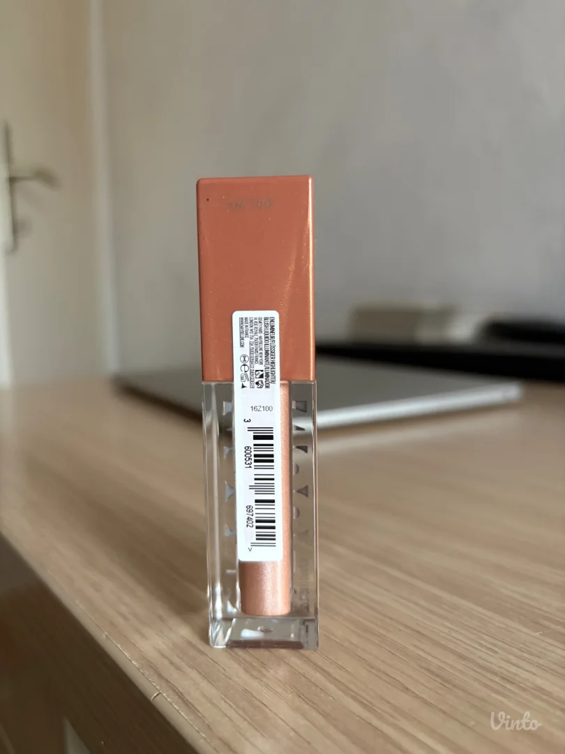 NOVO Maybelline highlighter