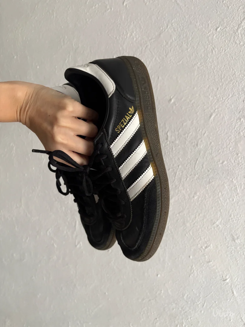 Adidas spezial