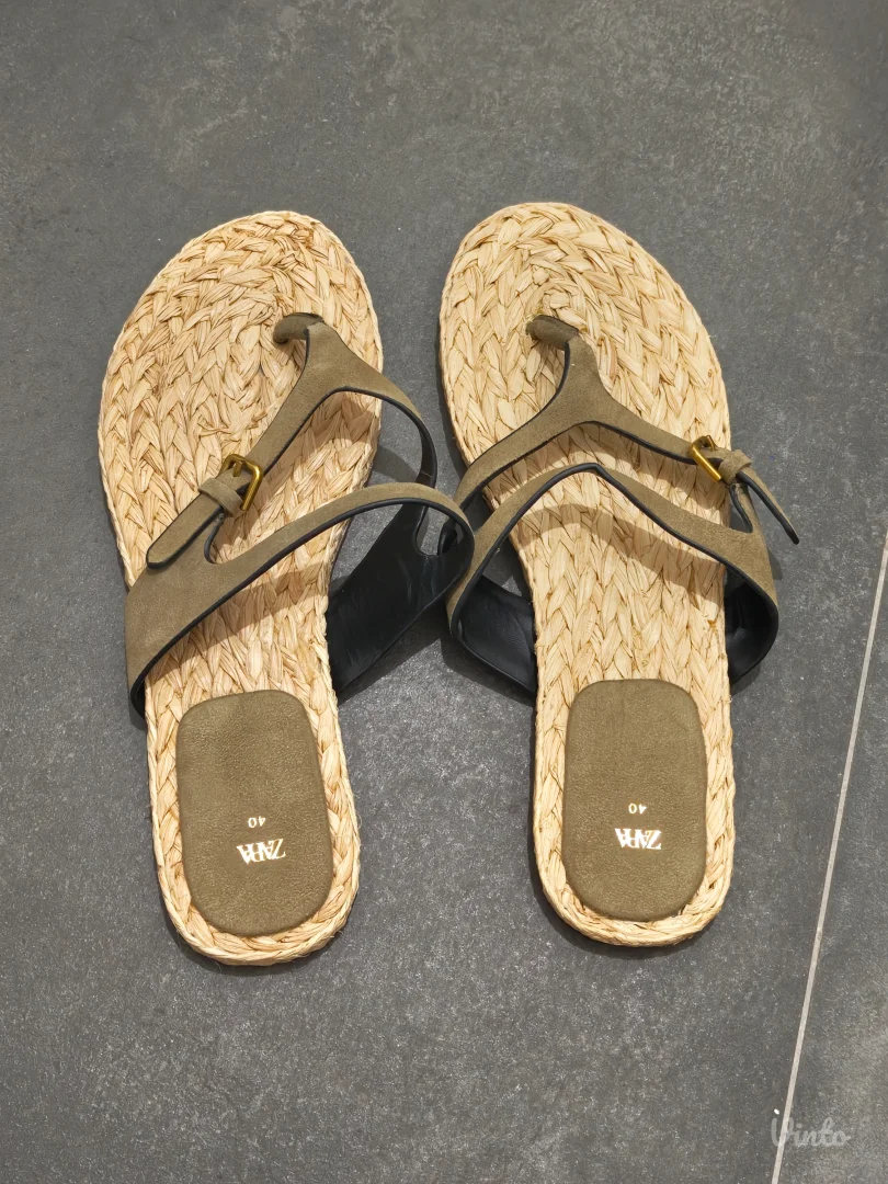 Zara nove ravne pletene papuče, 40