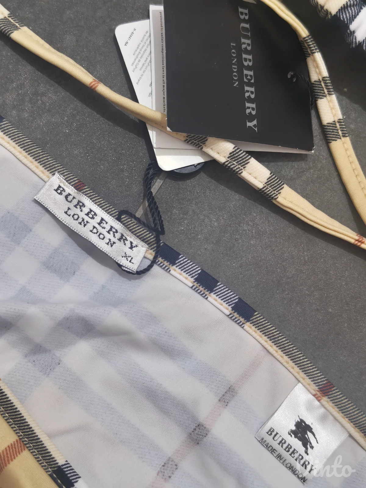 Nov Burberry London kupaci XL