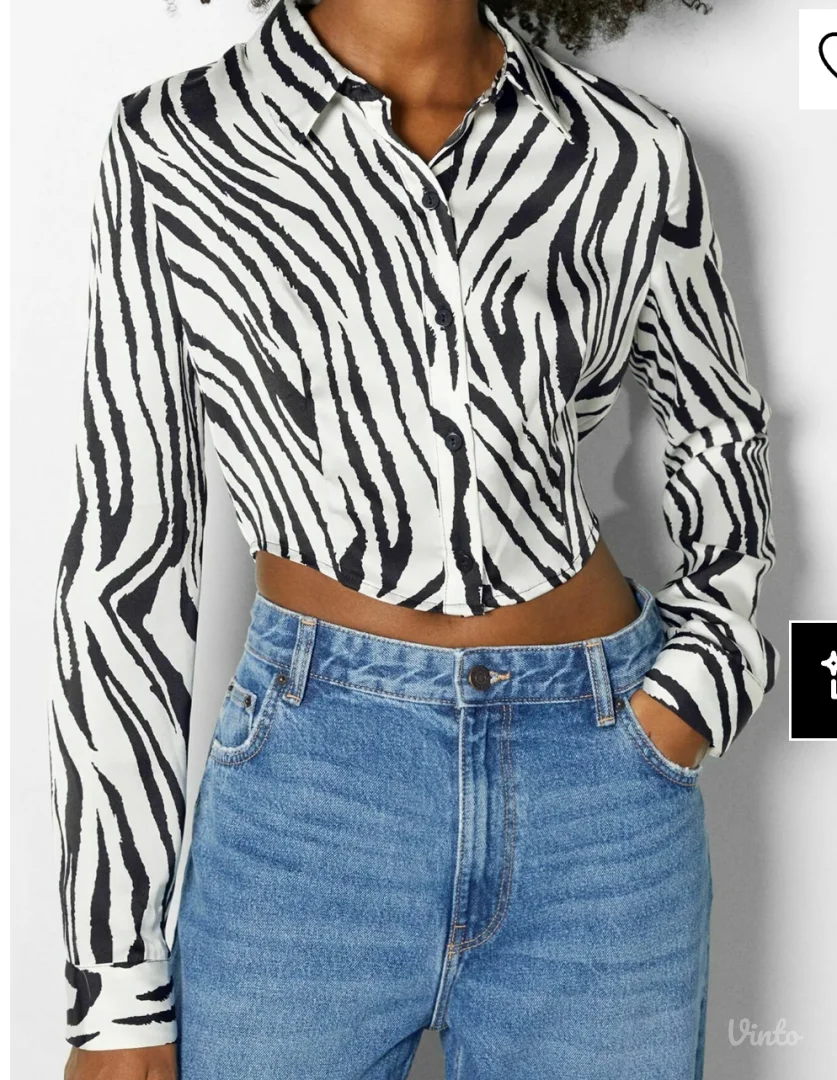 Bershka crop kosulja XL