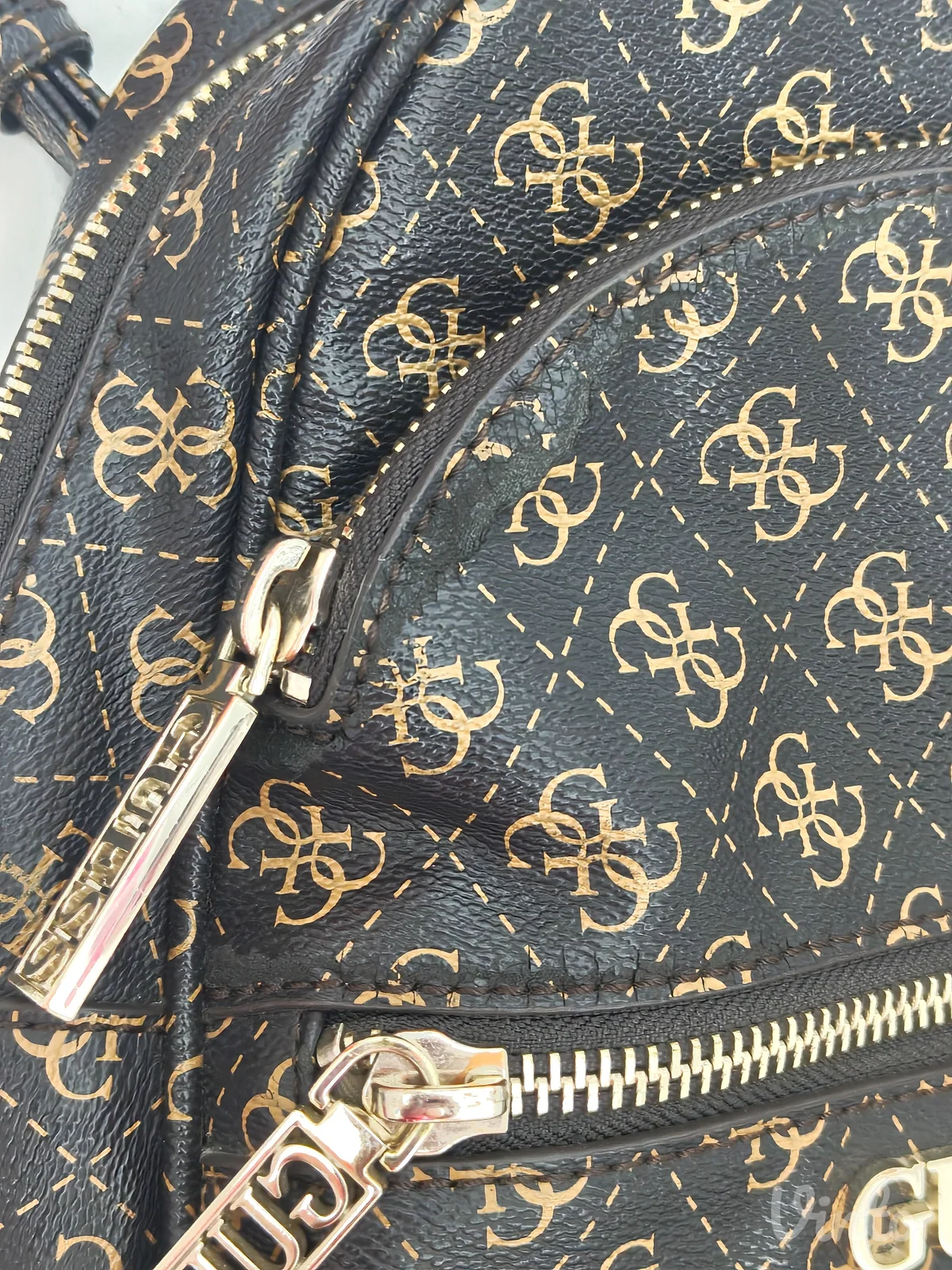 Guess mini logo ranac